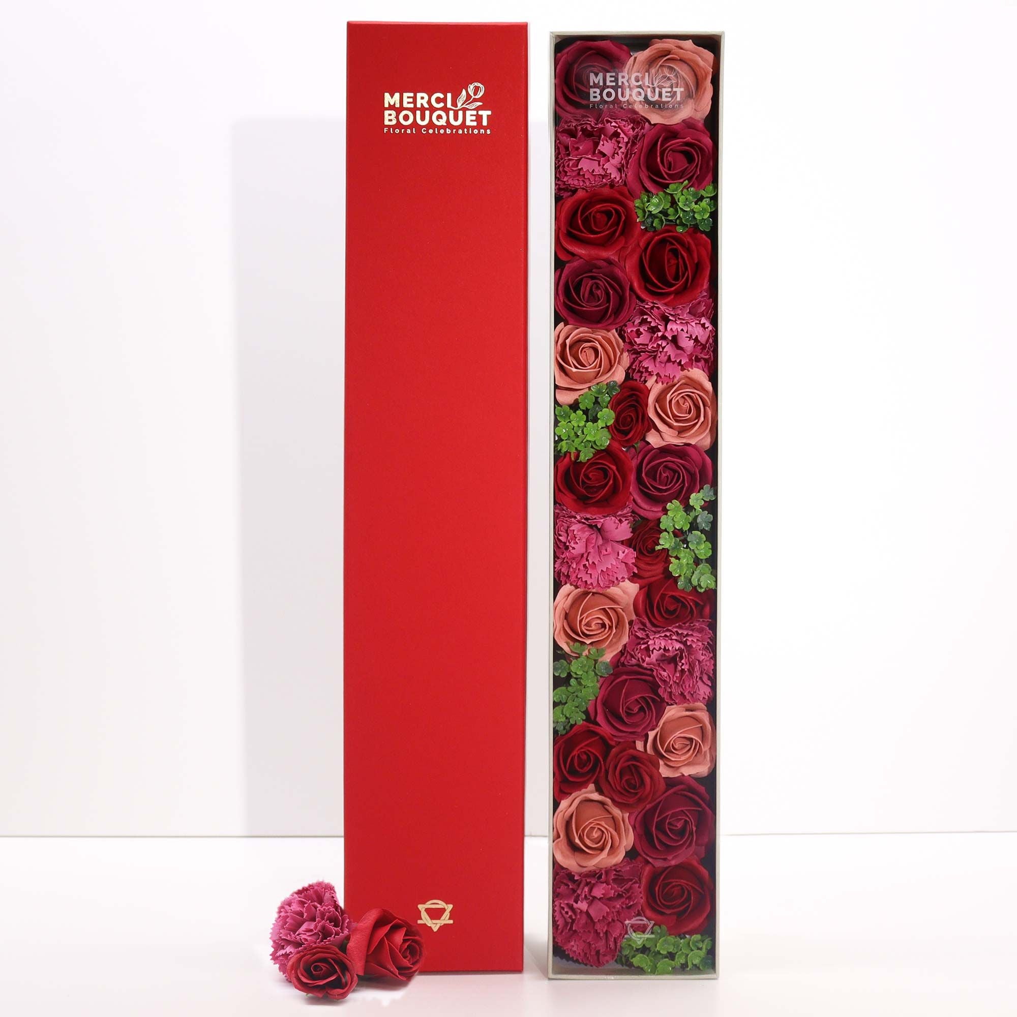 Pure Love Red & White Soap Flower Extra Long Gift Box – Grand Artisan Bath Bouquet
